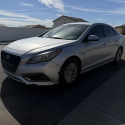 2017 Hyundai Sonata Hybrid 