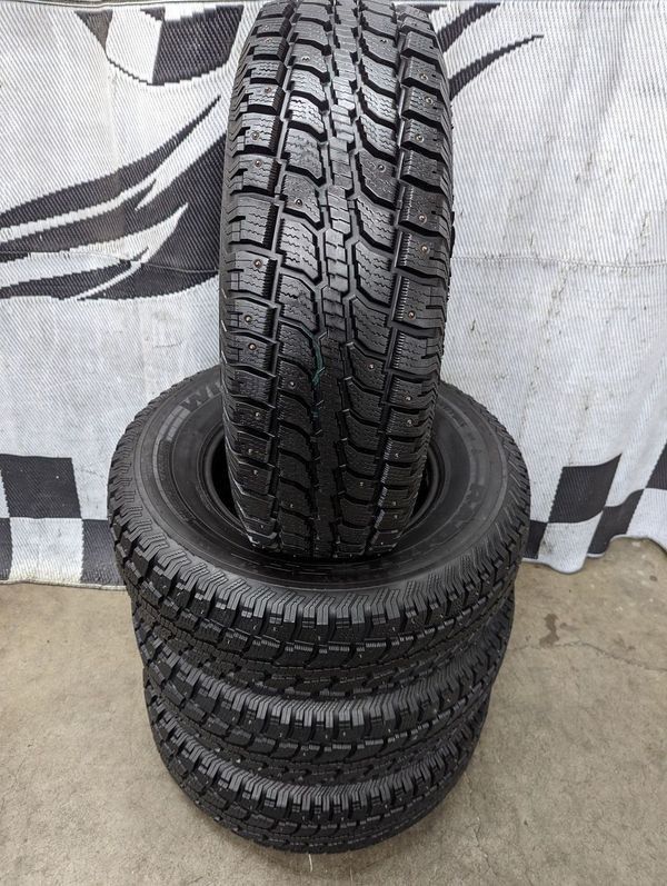 "Nubby New" Wintercat SST winter studded snow tires 245/75r16