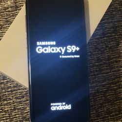 Samsung galaxy s9 plus (64 Gb)unlocked , Sold with store warranty 