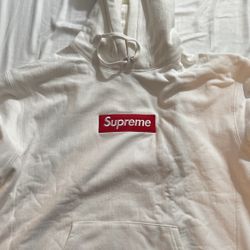 Supreme Hoodie