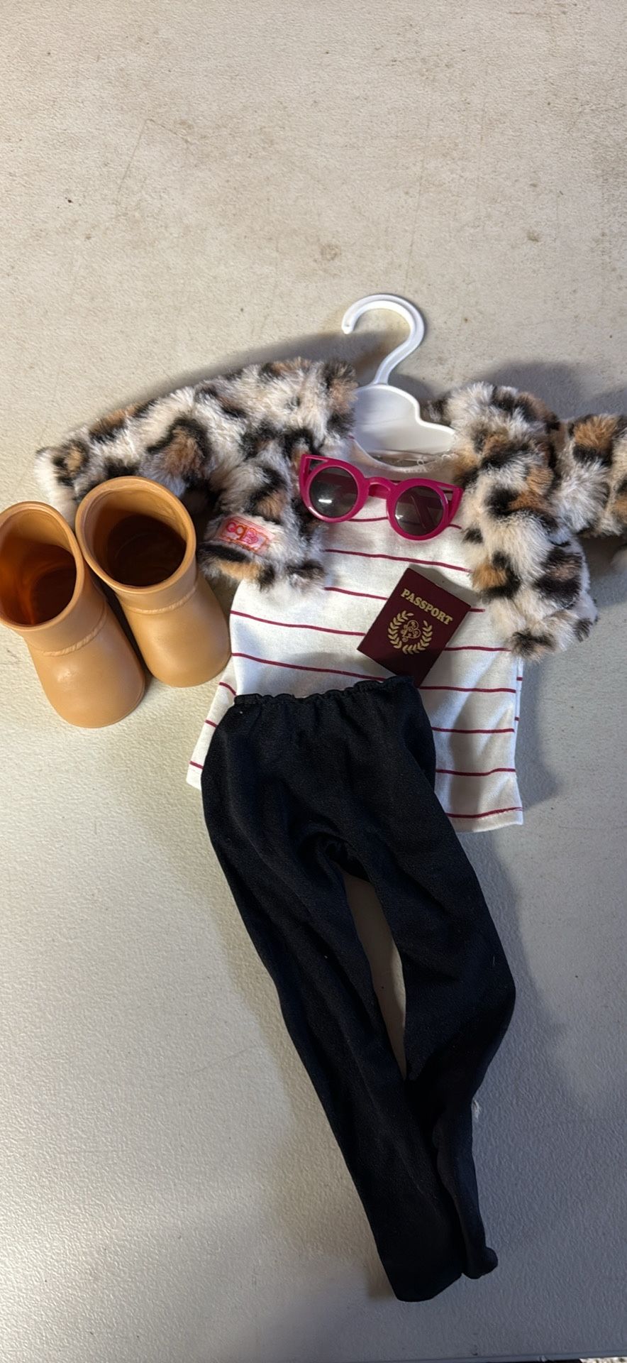 Our Generation 18” Doll Traveler Outfit