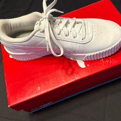 Carina L PUMA White (Used once)