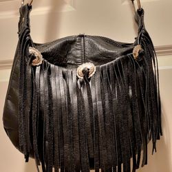 LEATHER PURSE, WITH FRINGE: Biker Style, Western, or Whatever You Want it to Be! Excellent Condition, Barely Used.