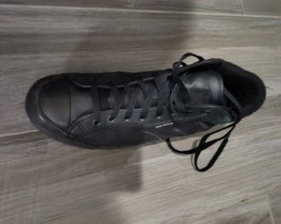 Converse Good Condition No Tears  Size 12 Mens