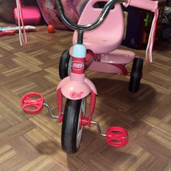 toldder girls Radio Flyer Bike 