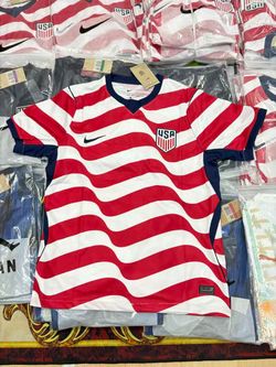 USA 2026 SOCCER JERSEY size L and XL