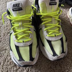 Nike Vomero 5 Nike Tn plus 3 size 11