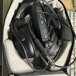 Bose A30 Aviation Headset Dual GA Plug Bluetooth