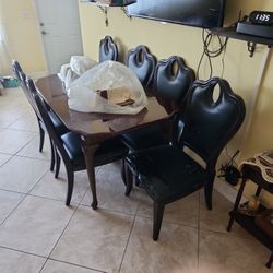 Dining Room Table With Six Chairs And Insert 