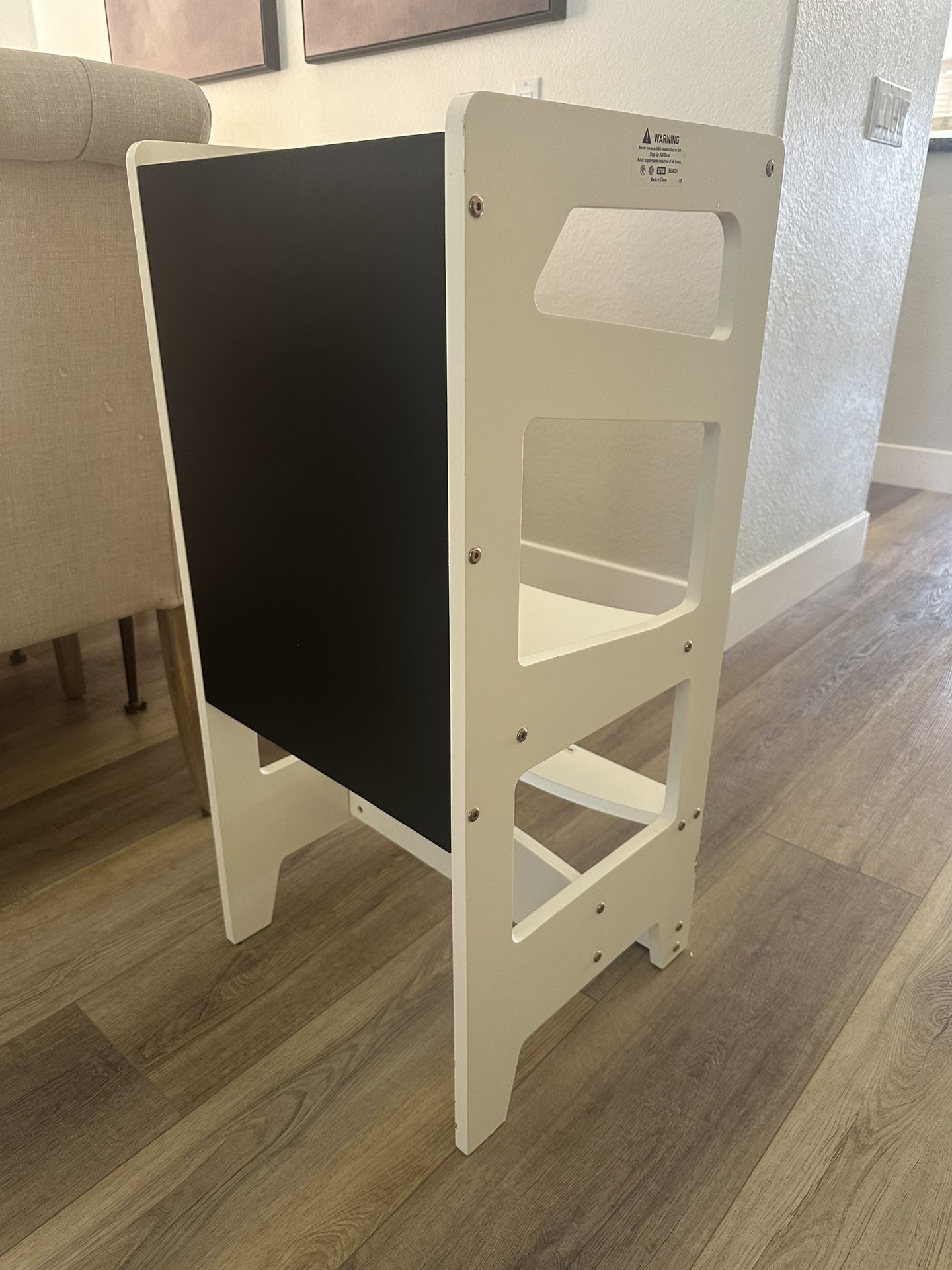 Kids Stepstool Helper