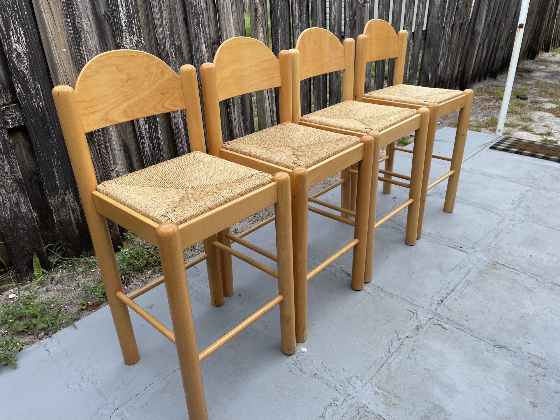 4 Bar Stools (26”H To Seat) In Good Condition $50 Firm On Price