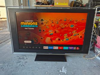 46" Sony Bravia TV