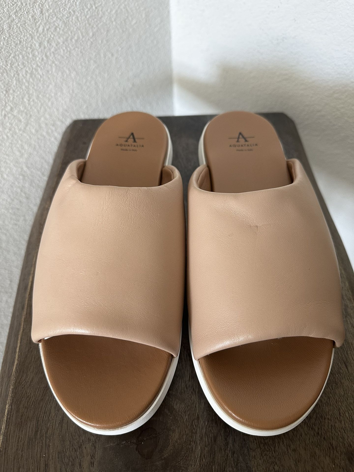 AQUATALIA Sharla Napa Slide Sandals