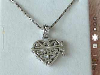 Ladies 14 inch sterling silver My Heartfelt Prayer necklace