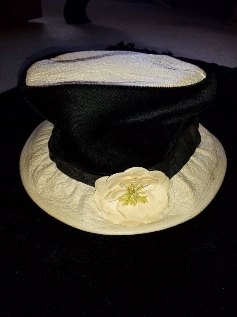 5 Hats . Vintage / Veiled/ Derby/ Misc 