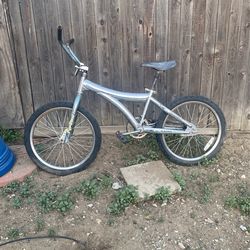 Bicicleta Works Good