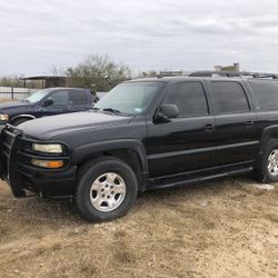 2004 Suburban Black / 2006 Rv / 2003 Dodge Pickup