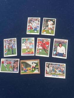 9 Vintage World Cup Soccer cards - upper deck