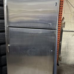 GE Profile 24.6 Cu. Ft. Top-Freezer Refrigerator