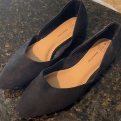 Women’s Black Flats 🥿 Size 6 $10