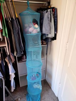Closet hanging organizer