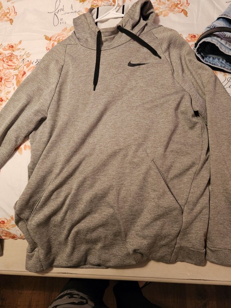 Nike FLEECE Pullover Hoodie And Pants Set