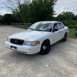 2010 Ford Crown Victoria