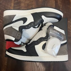 Jordan 1 Retro High Dark Mocha (555088-105) Men Size 8