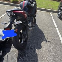 2021 Ninja 650 Special Edition 