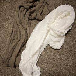 2 Neutral Infinity Scarves