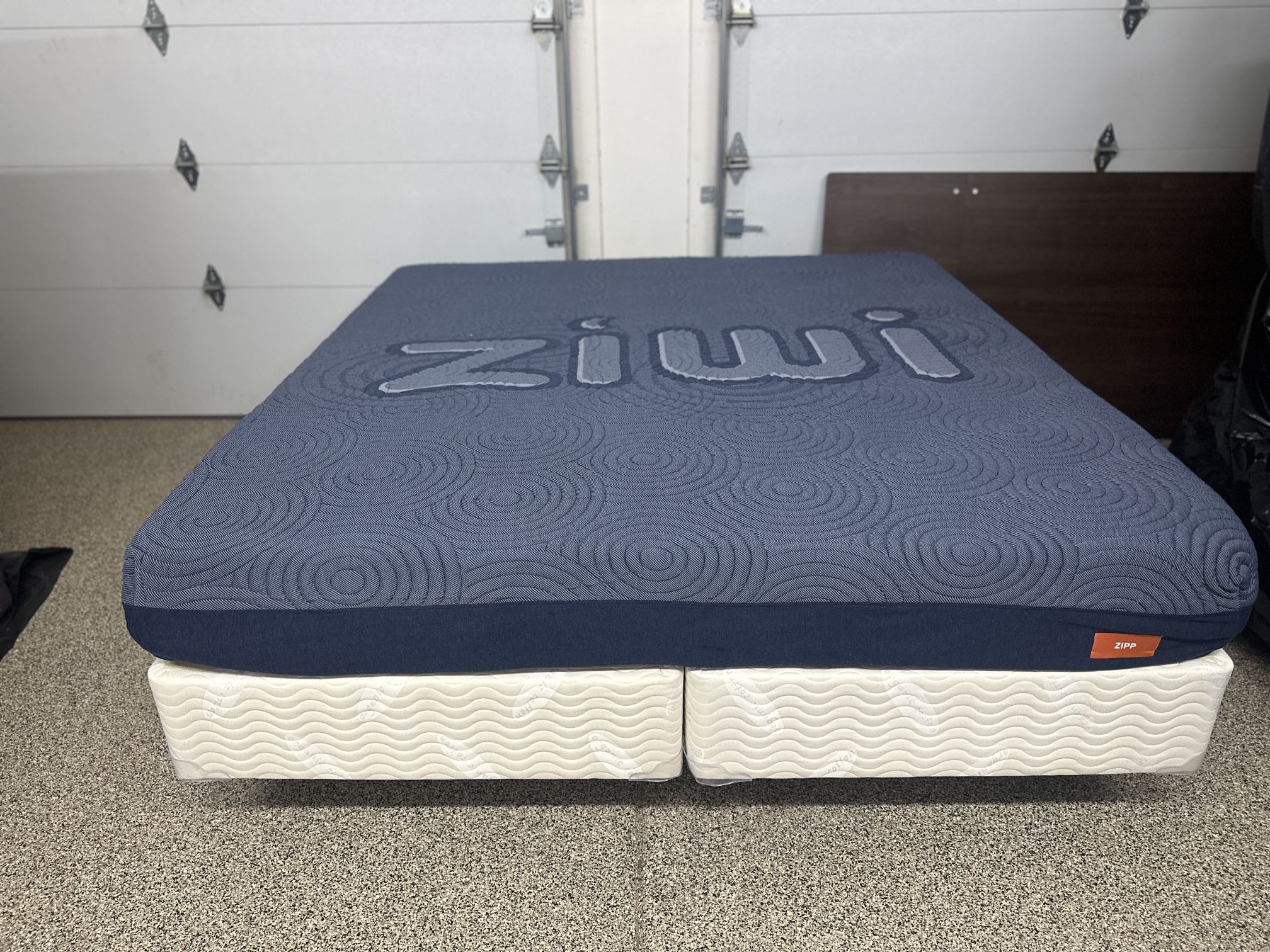 Ziwi Zipp King Memory Foam Mattress