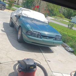 1992 Ford Mustang