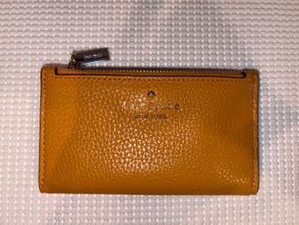 Kate Spade woman’s wallet