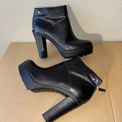 Bullboxer boots Ankle Gothic Size 10 Thornton area