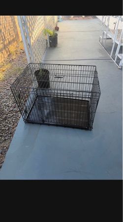 Dog crate
