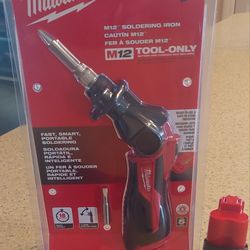 Milwaukee
M12 12-Volt Lithium-Ion Cordless Soldering Iron with Soldering Iron Chisel Tip & Battery