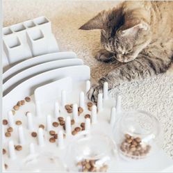 TRIXIE Fun Board Strategy Game for Cats