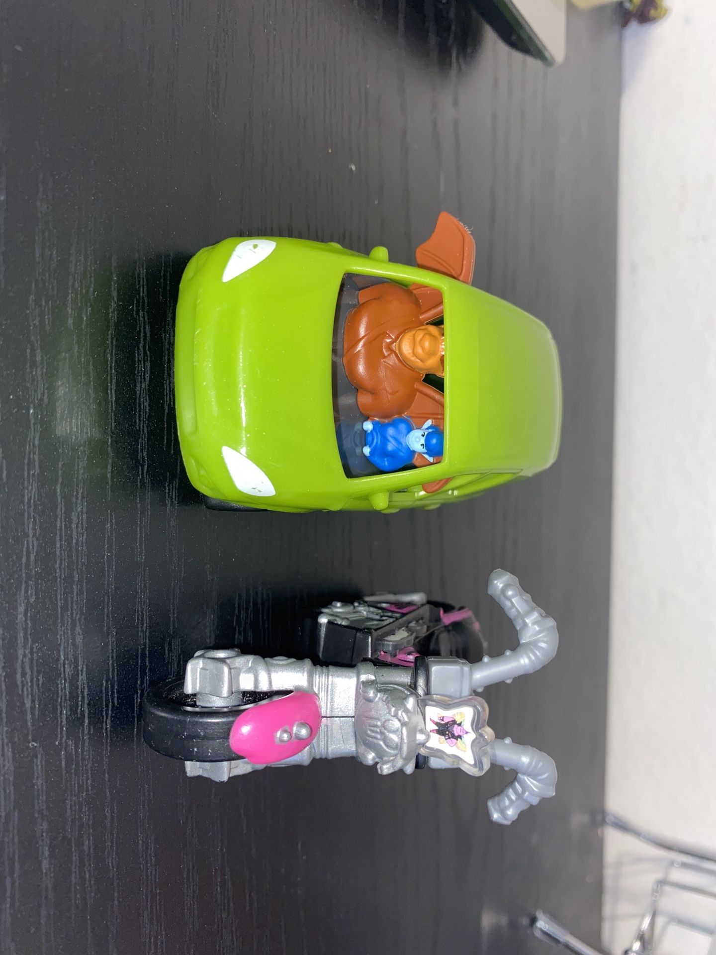 McDONALD'S Disney Pixar ONWARD A lot 2 Bx24.