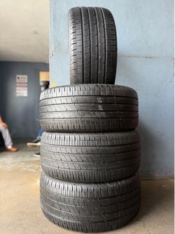 255/40/20 goodyear
