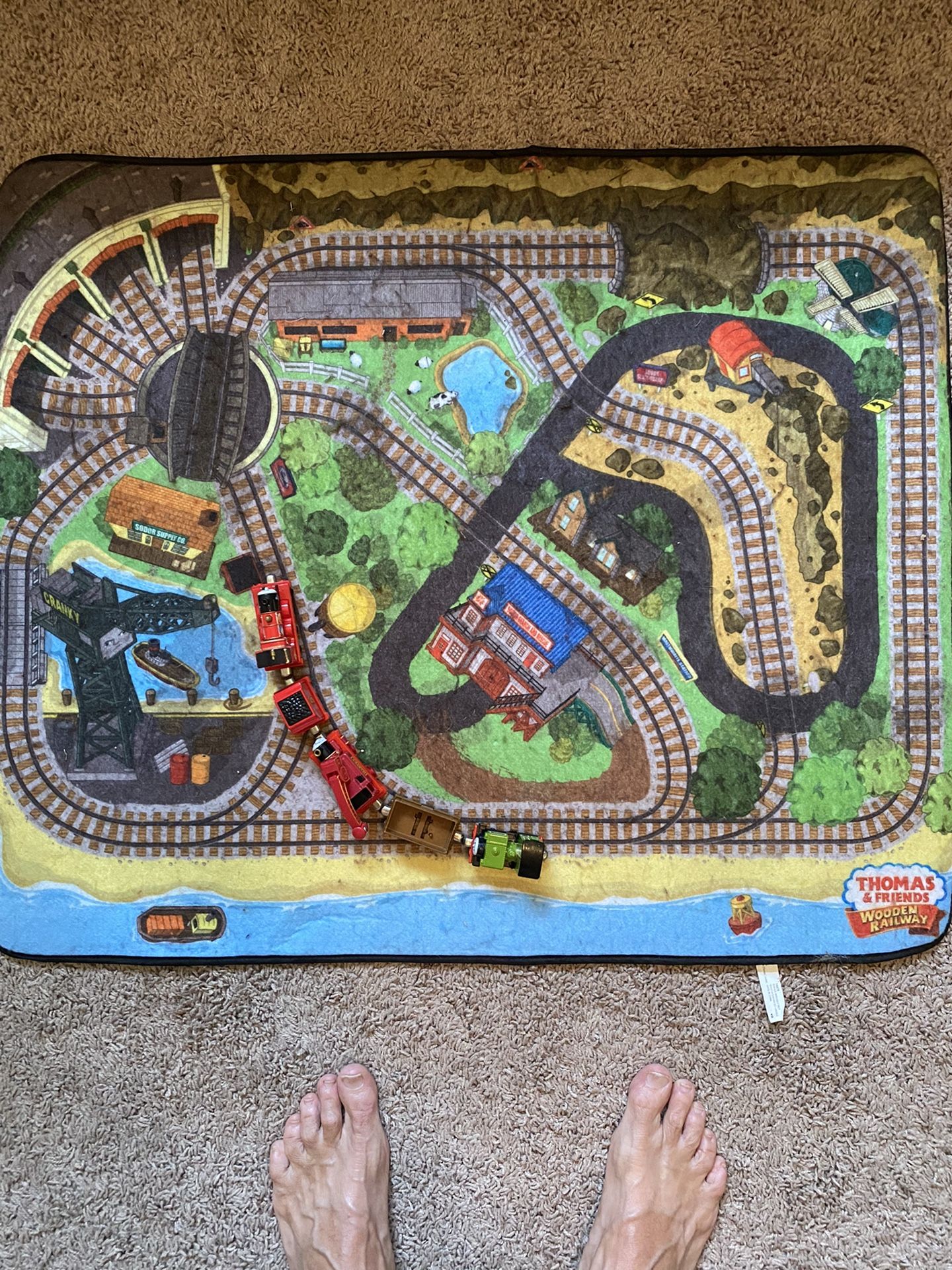 Toys, Thomas & Friends Train Map plus Magnetic Thomas Train Pieces (5)