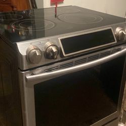 Samsung Slide In Electric Stove 