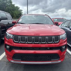 2023 Jeep Compass 