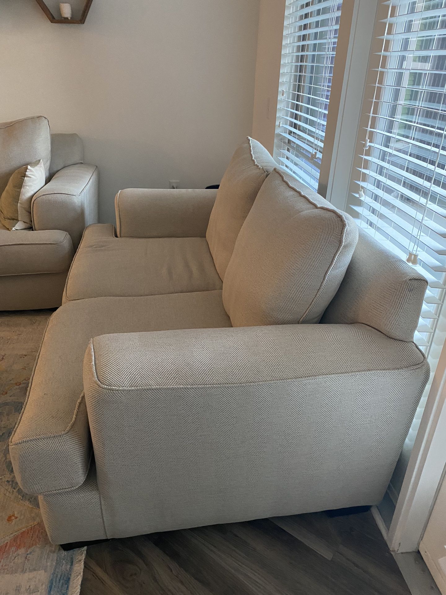 Set Of 2 Couches (NEEDS TO GO ASAP)