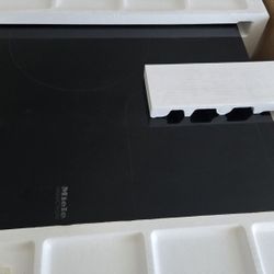 Miele KM 6365 USA Induction Cooktop – Brand New – 240V Luxury Appliance
