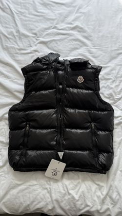 Moncler puffer Vest 