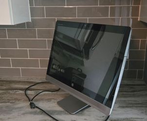 Awesome HP all-in-one 23 inch desktop