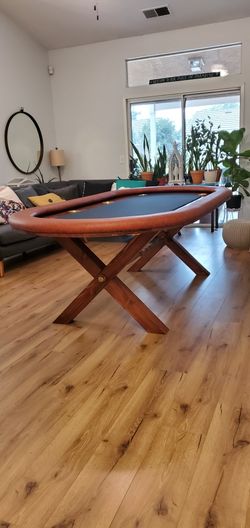Poker Table