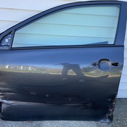 2009 - 2010 Toyota Corolla Driver Side front and rear Windows 