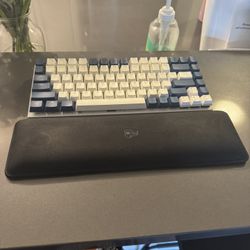 Keyboards Mouse Mouse Pad Desk Drawer Head Set