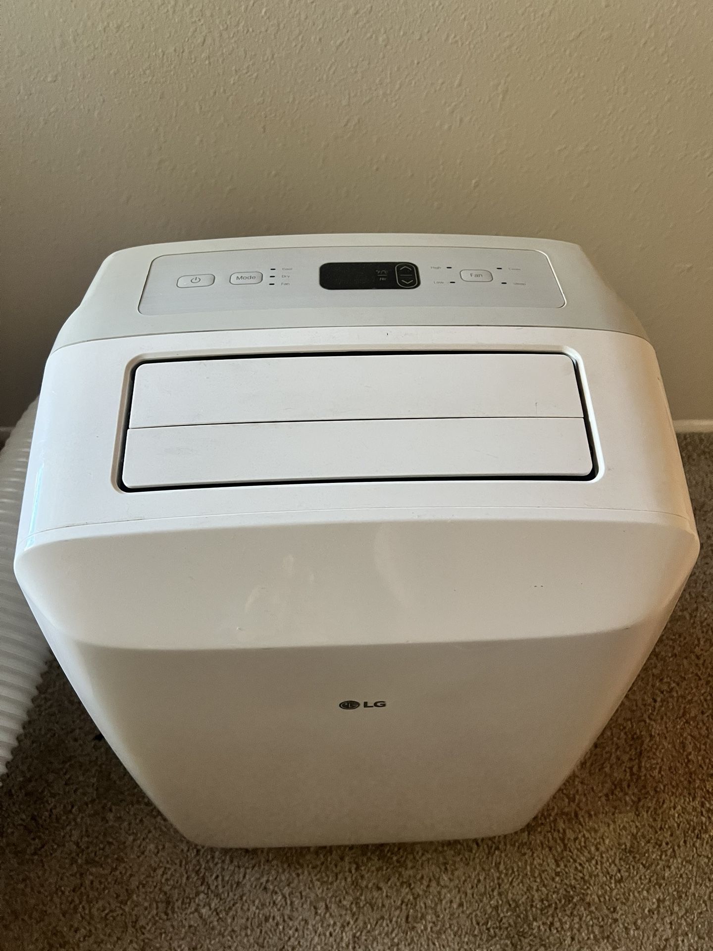 LG Portable AC Unit Model Number LP0817WSR
